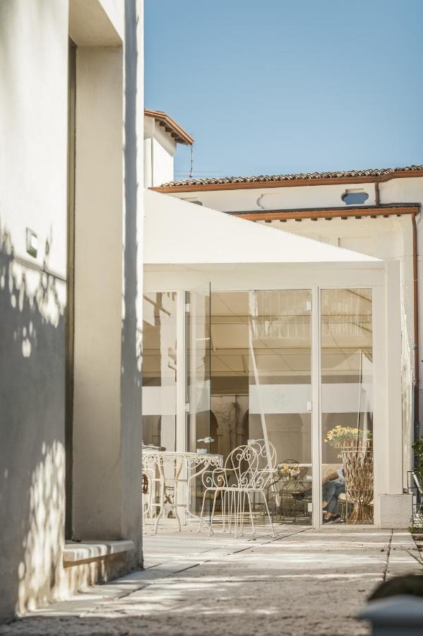 Hotel Palazzo Novello Montichiari Exterior foto